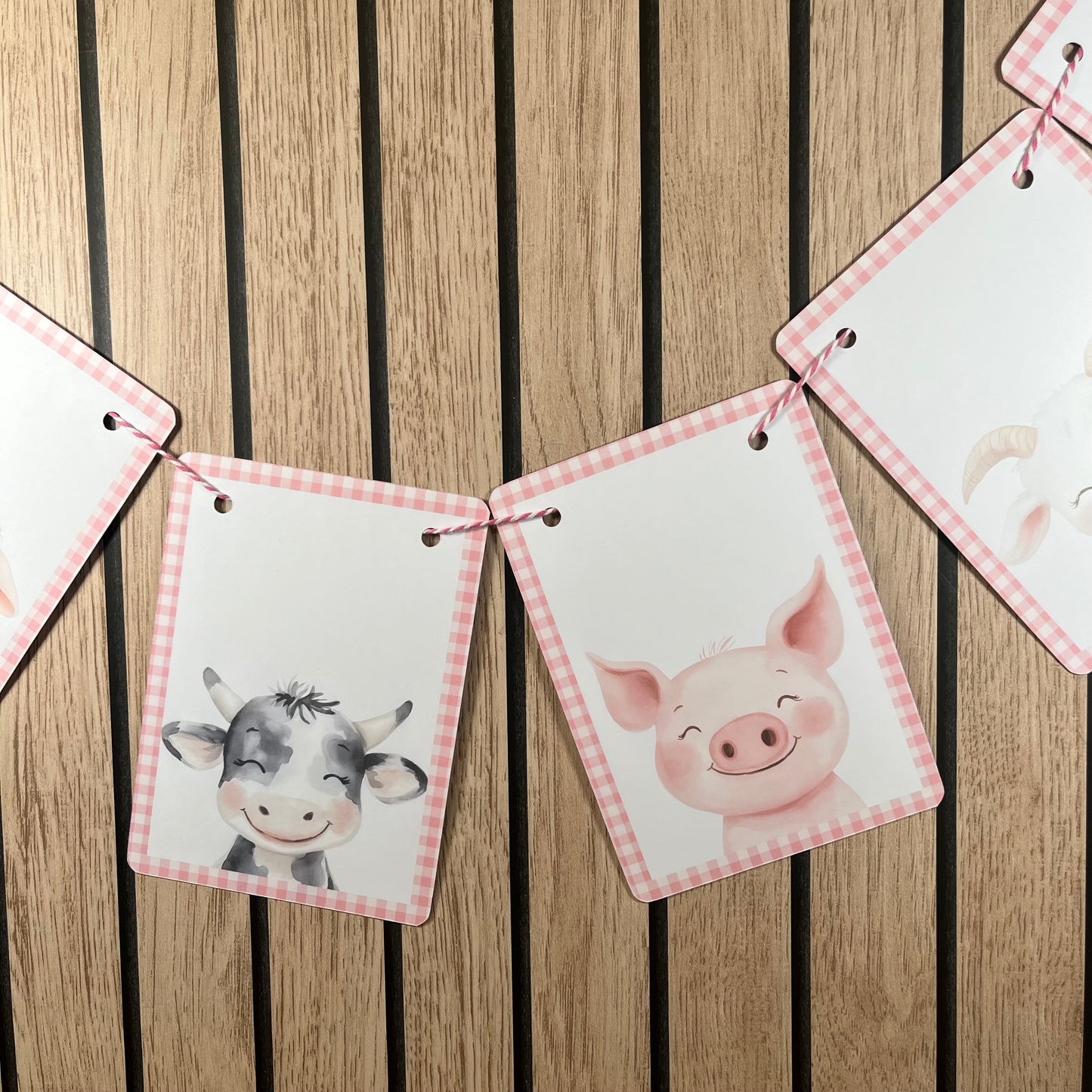 Farmyard Animal Portrait Bunting with Gingham Edge